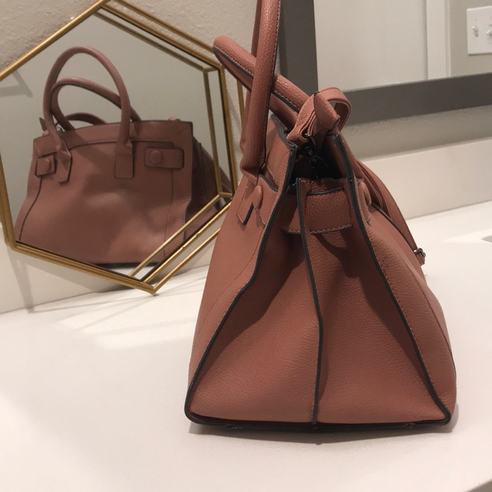 Purse - Picture 2 of 3